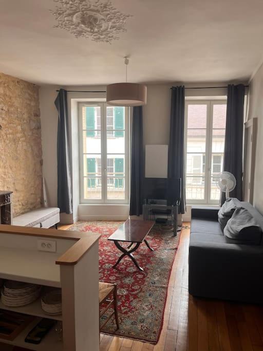 Fontainebleau Hypercentre Place D'Armes 2 Chambres المظهر الخارجي الصورة