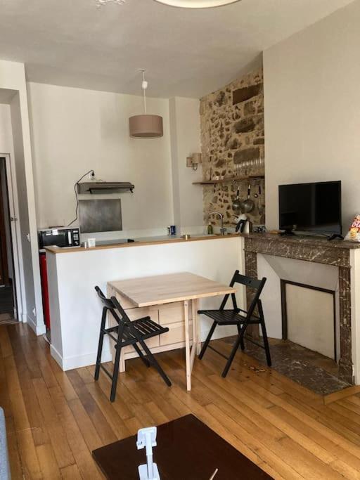 Fontainebleau Hypercentre Place D'Armes 2 Chambres المظهر الخارجي الصورة